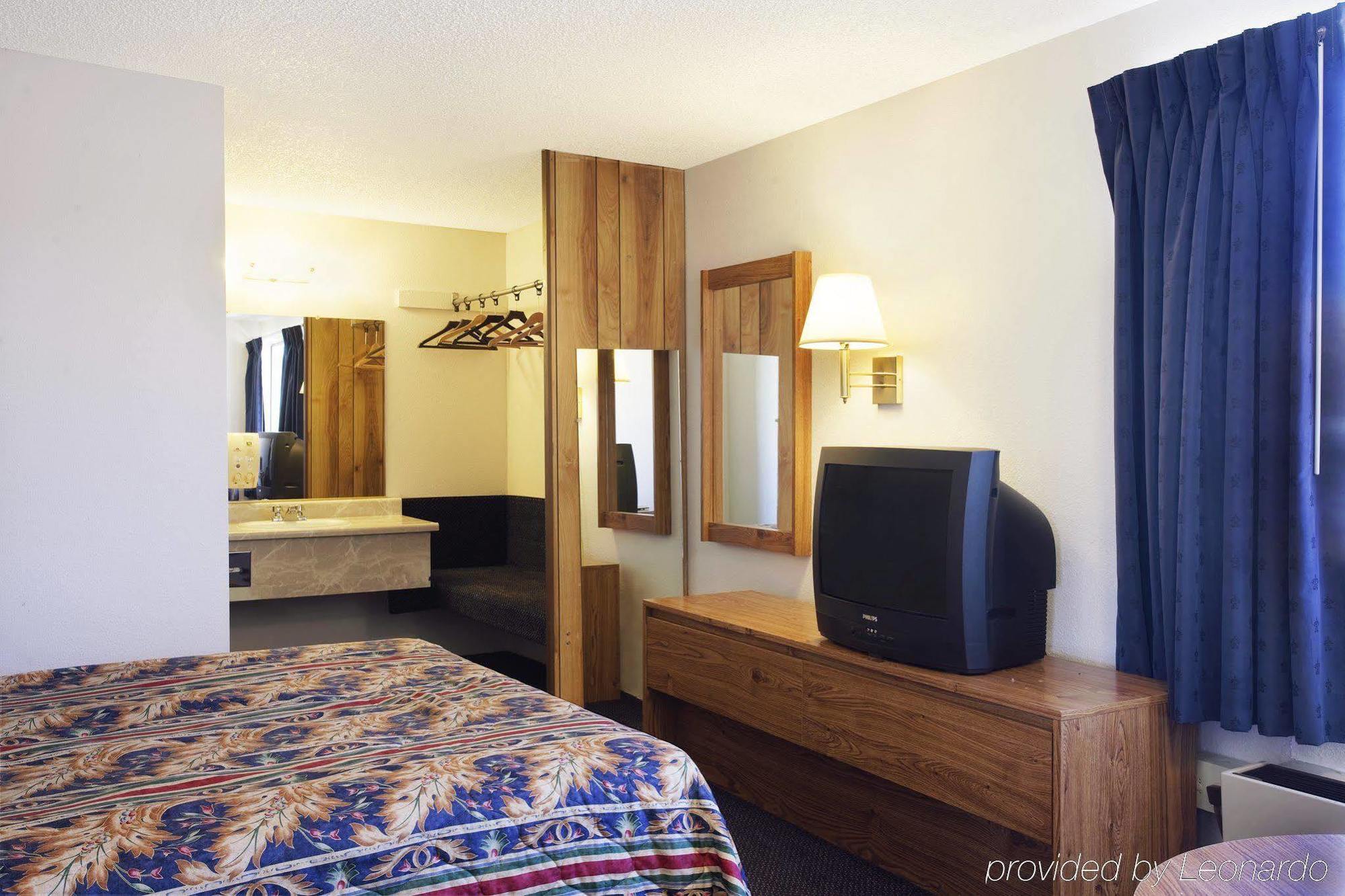 Americas Best Value Inn - Carson City Quarto foto